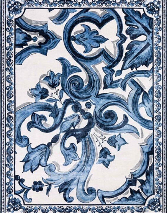 Blu Mediterraneo maiolica in blue and white.